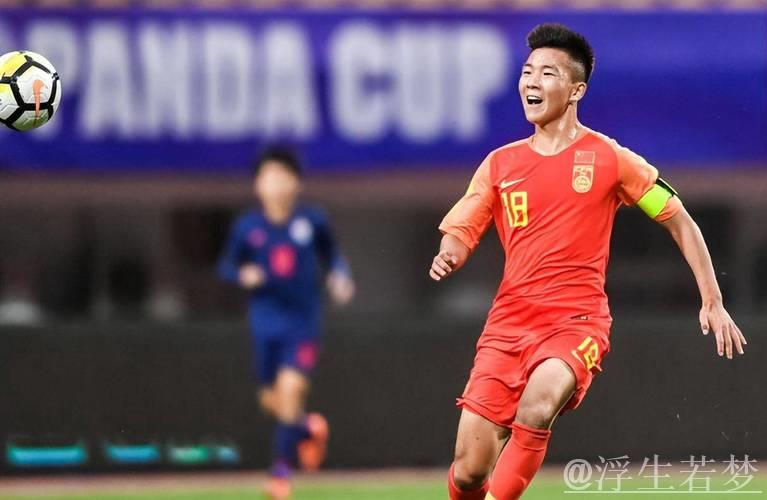 奥乌苏边路助攻 陶强龙推射破门追回一球 奥乌苏边路助攻 陶强龙推射破门追回一球