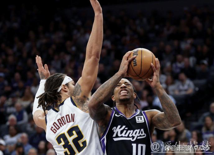 “阿德托昆博未出战 掘金轻松击败雄鹿” “阿德托昆博未出战 掘金轻松击败雄鹿”