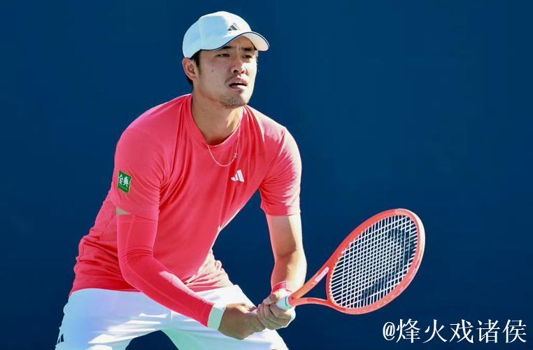 吴易昺澳网正赛首胜!四盘激战成功晋级 吴易昺澳网正赛首胜!四盘激战成功晋级